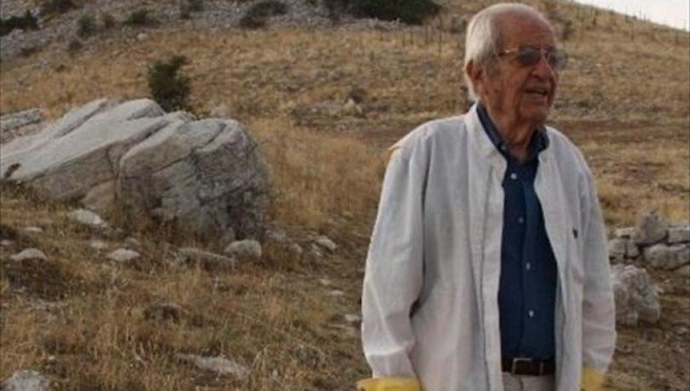 Ηλίας Σιμόπουλος Πέθανε ο ποιητής Ηλίας Σιμόπουλος