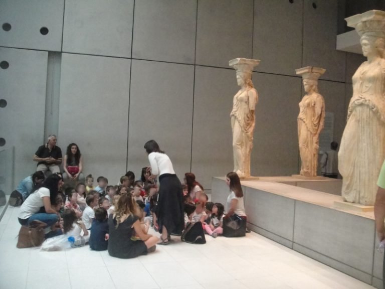 Μια διαφορετική βόλτα στο Νέο Μουσείο της Ακρόπολης: Εκπαιδευτικό πρόγραμμα για παιδιά 4-8 ετών