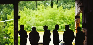 «Σας παρακαλώ, μην με χτυπάτε άλλο»