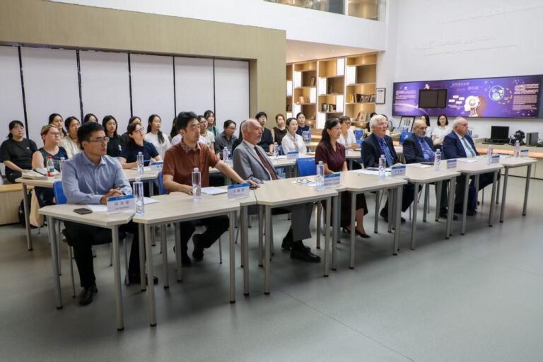 Εγκαίνια Κέντρου Νεοελληνικού Πολιτισμού «Μαριλένα Λασκαρίδη» στο Πανεπιστήμιο Διεθνών Σπουδών της Σαγκάης